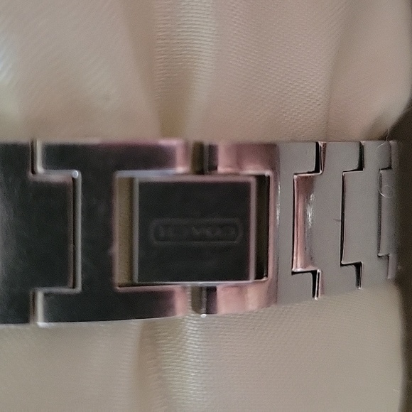 Authentic Coach Mother of Pearl & Diamond Watch - Picture 3 of 6